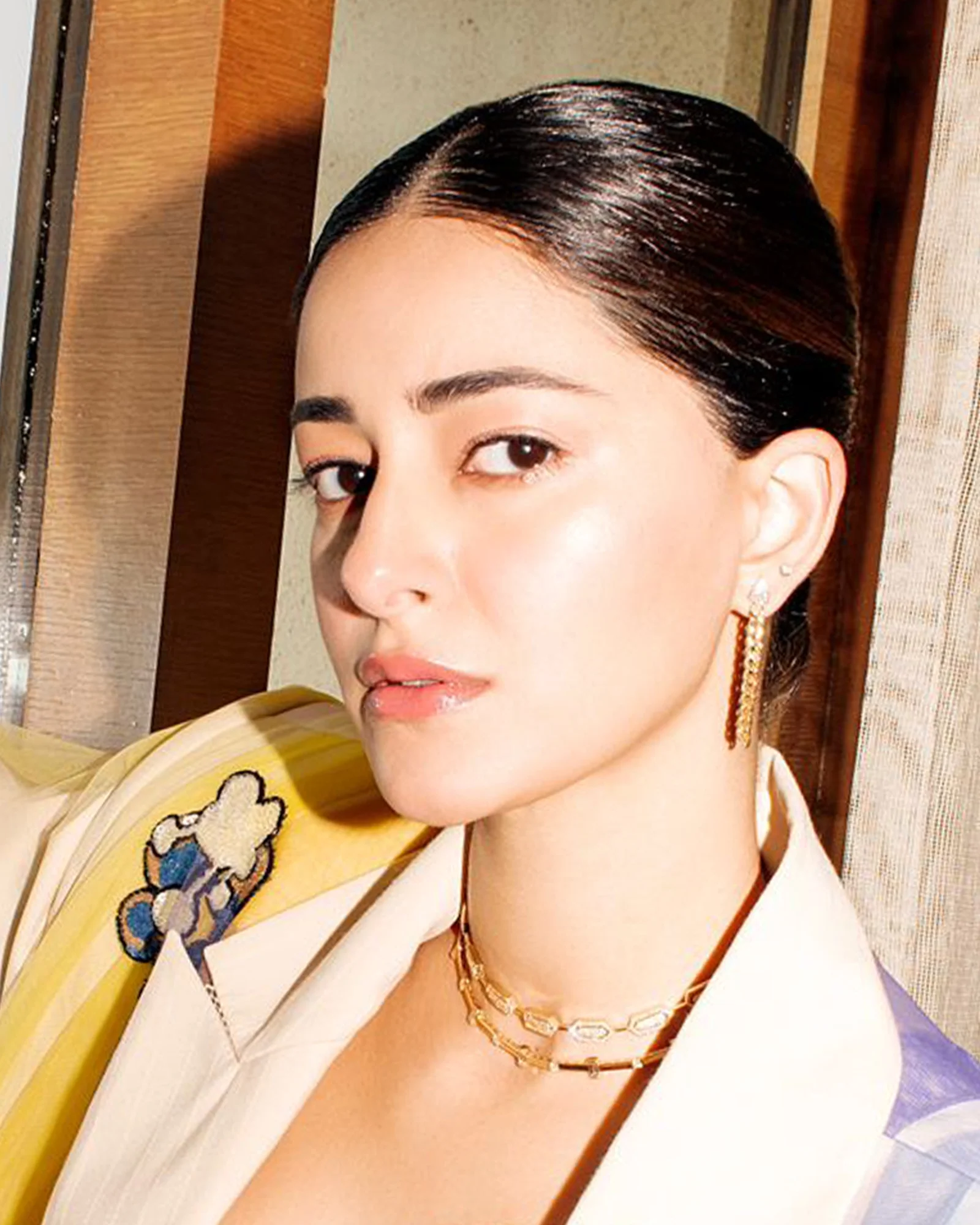 Bougie Chain Loop Earrings - Image 5