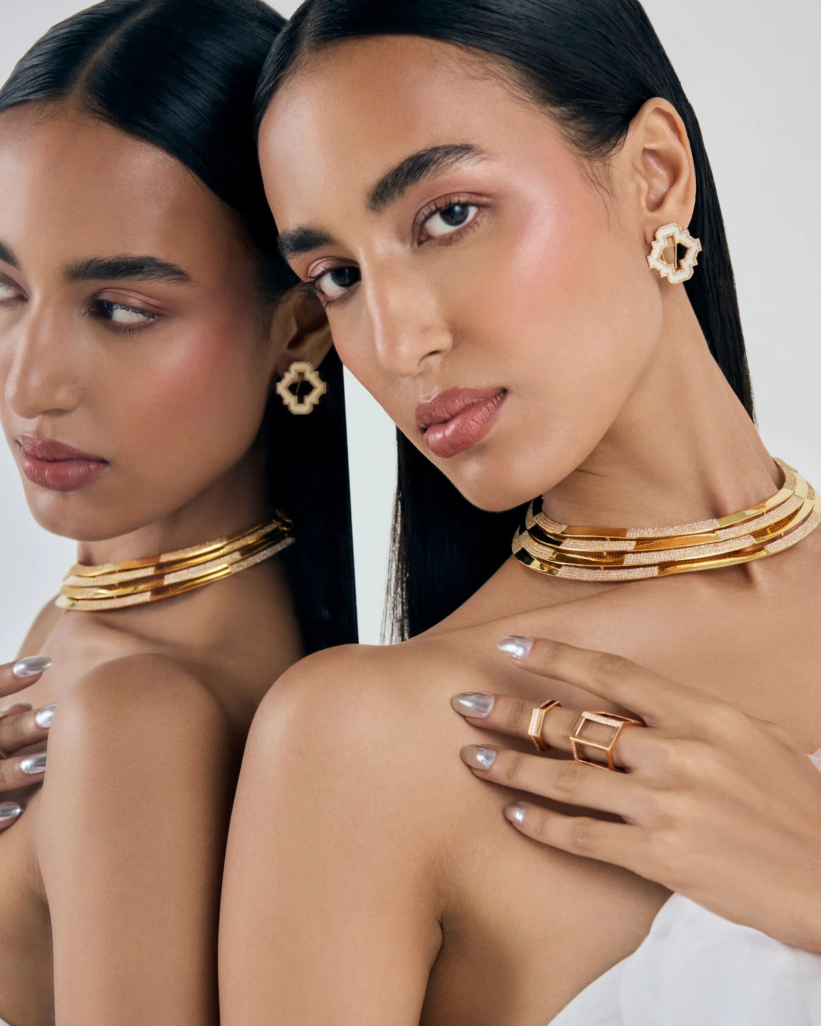 Egyptian Gold Choker - Image 4