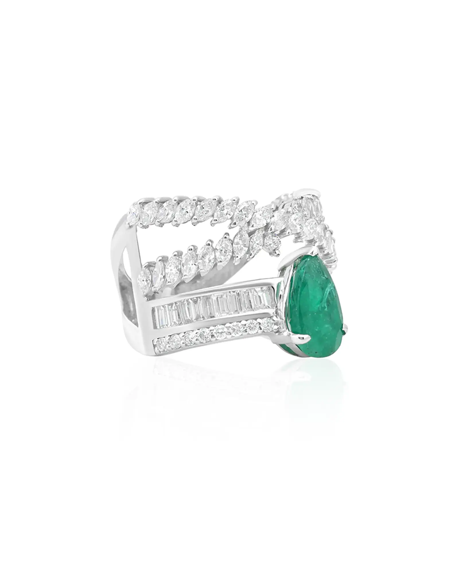 Emerald Cross Ring - Image 3