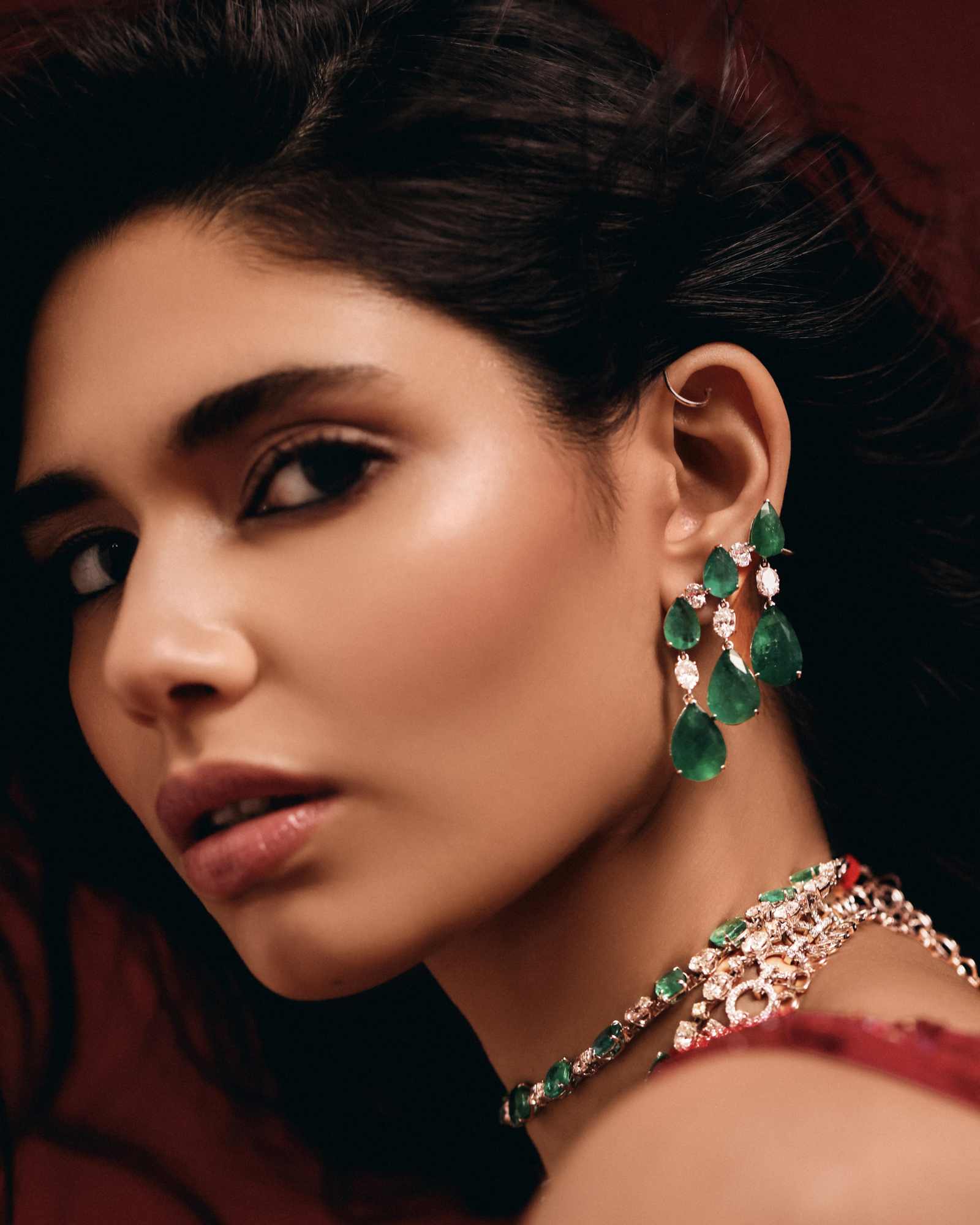 Emerald Drip Earrings - Image 4