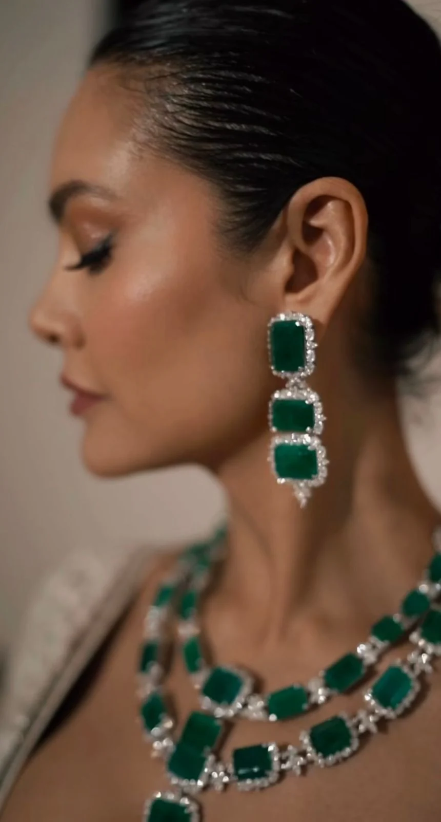 Emerald Estate Earrings - Image 3