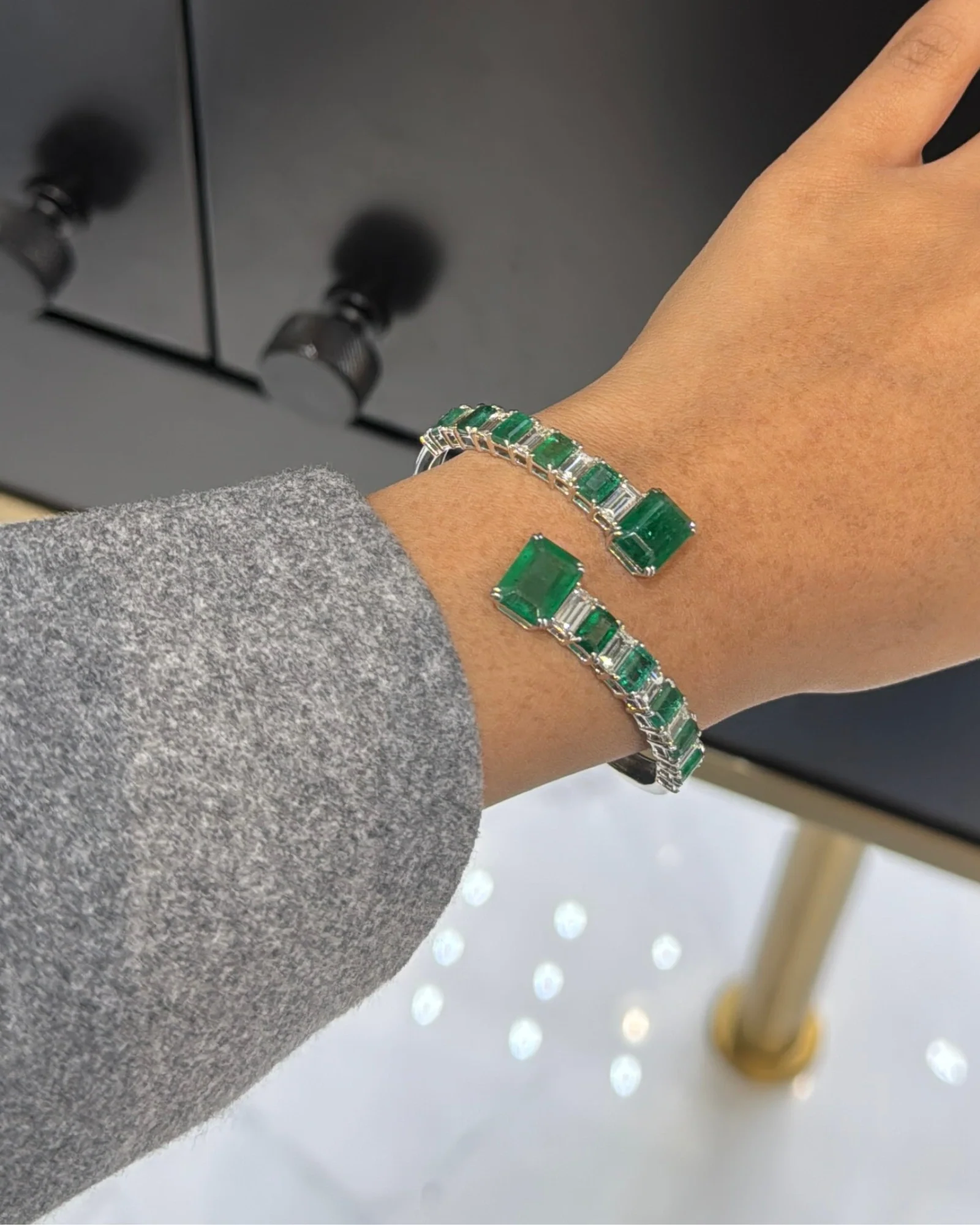 Emerald Pop Bracelet - Image 5