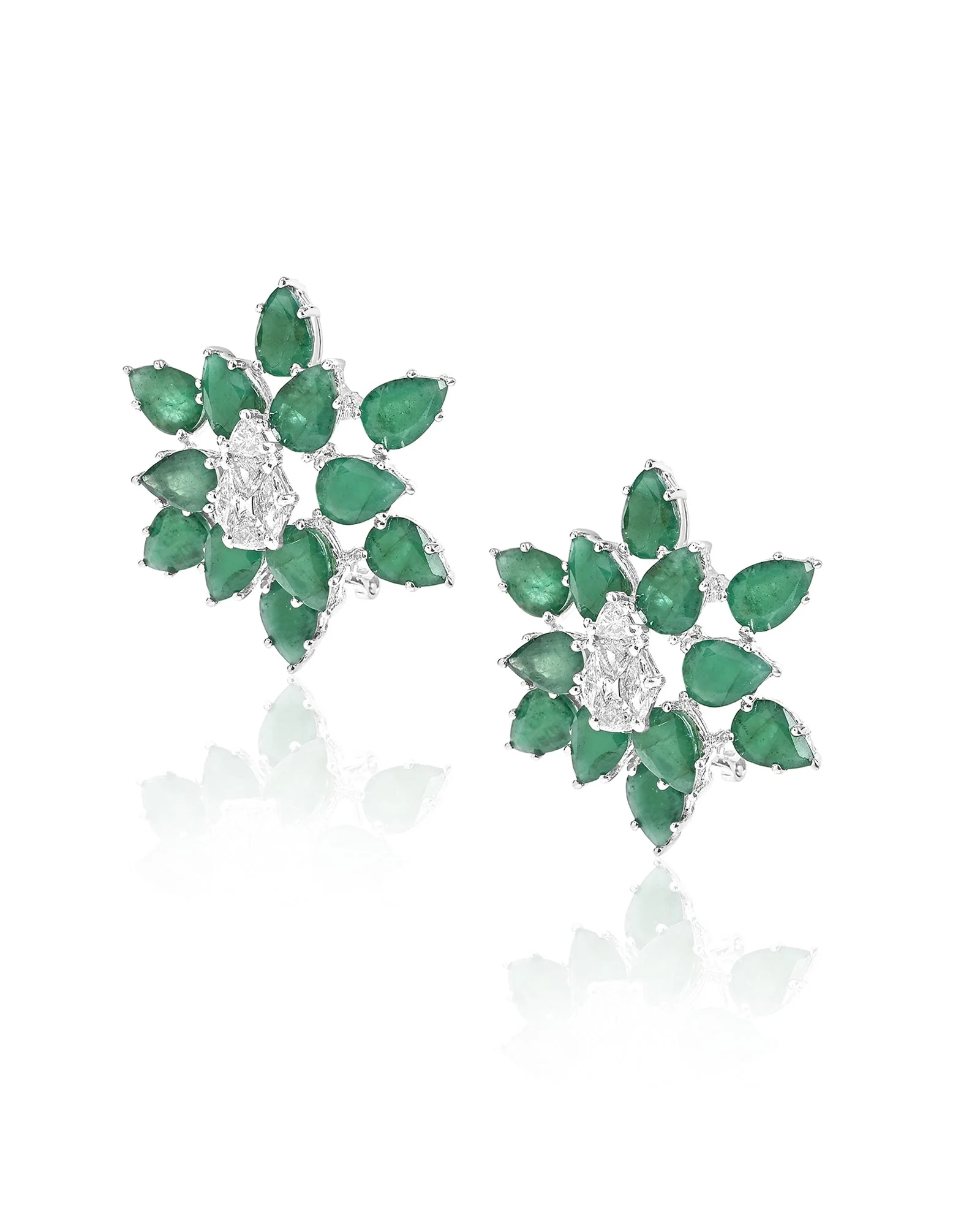 Emerald Star Earrings - Image 3