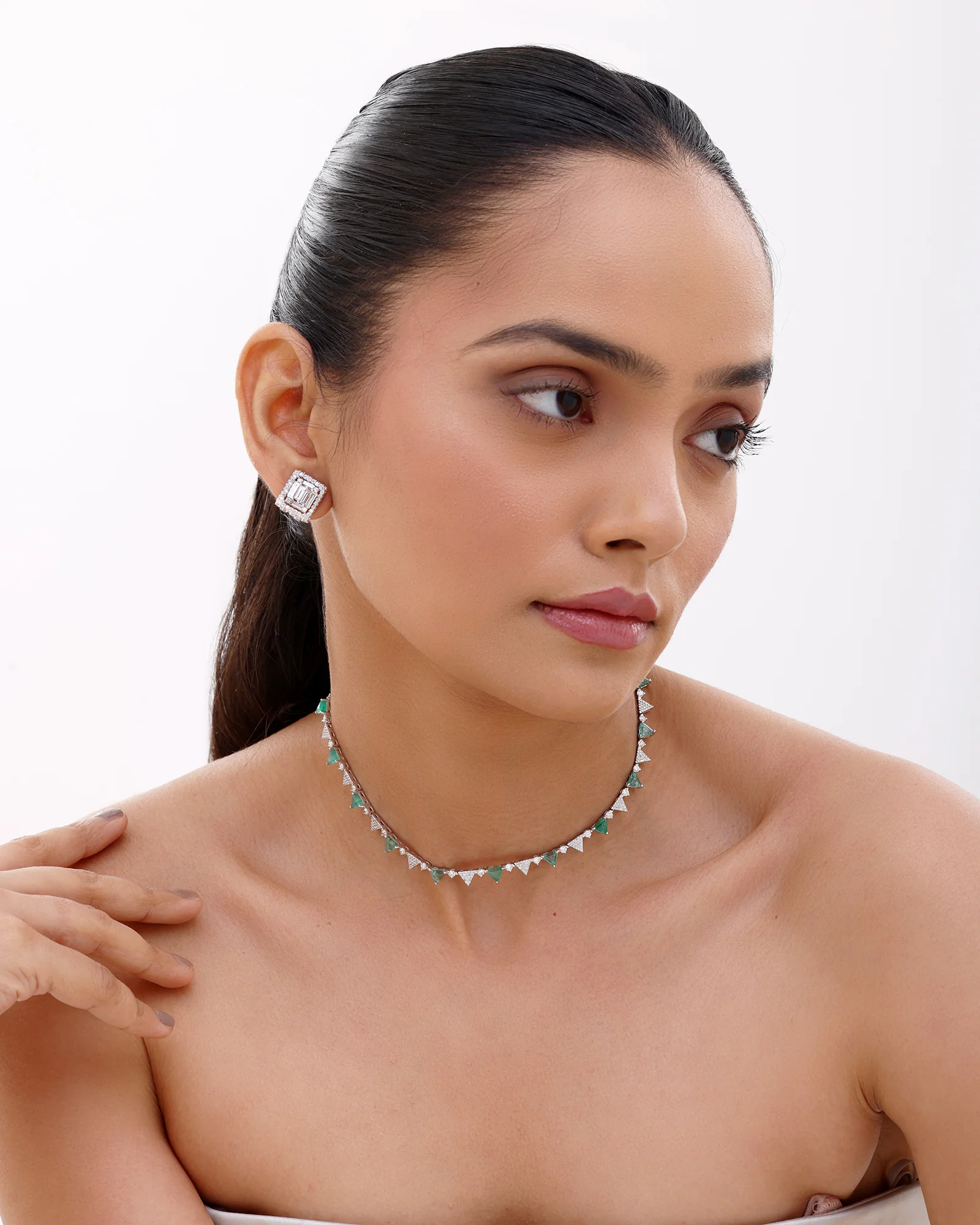 Flag It Necklace - Image 2