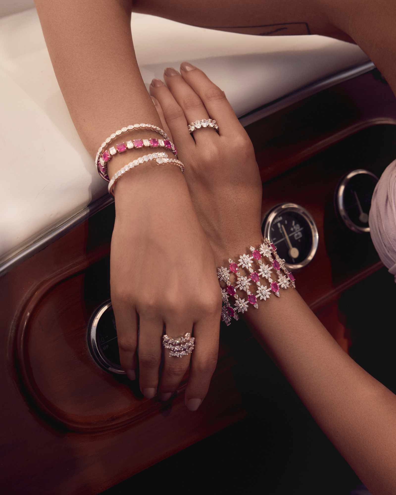 Bold Beam Bracelet - Image 3