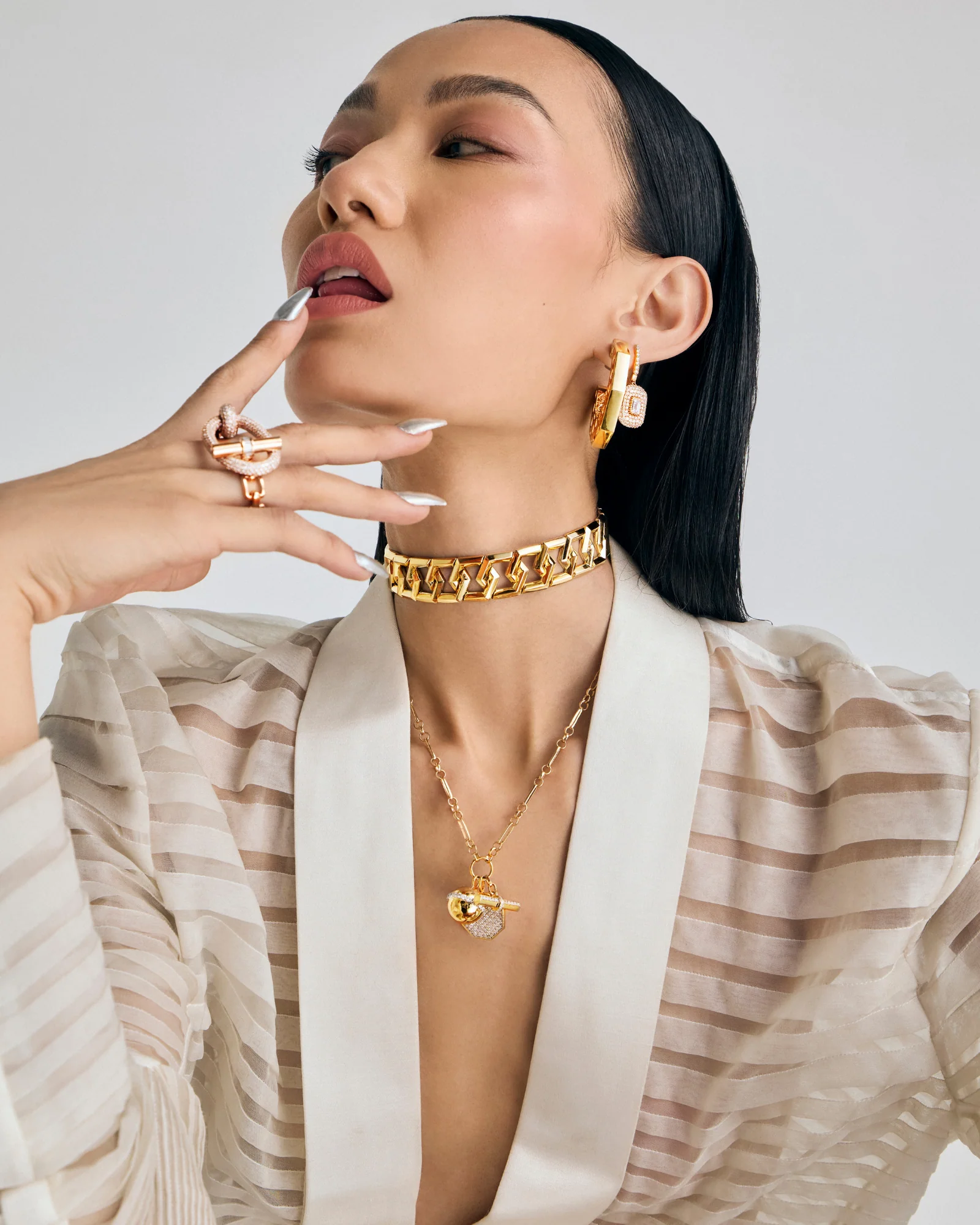 Hexa Chain Link Choker - Image 5