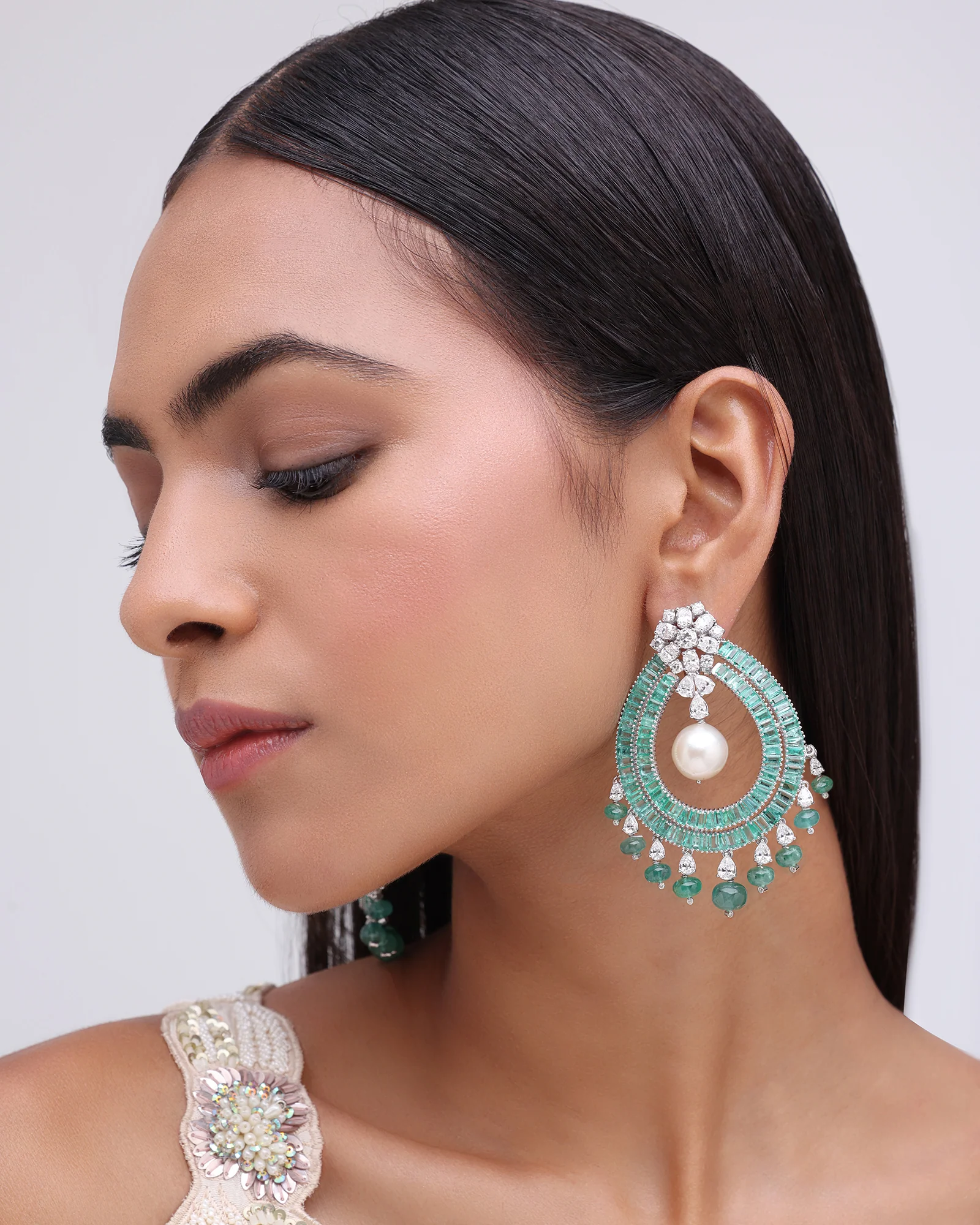 IT Girl Earrings - Image 5