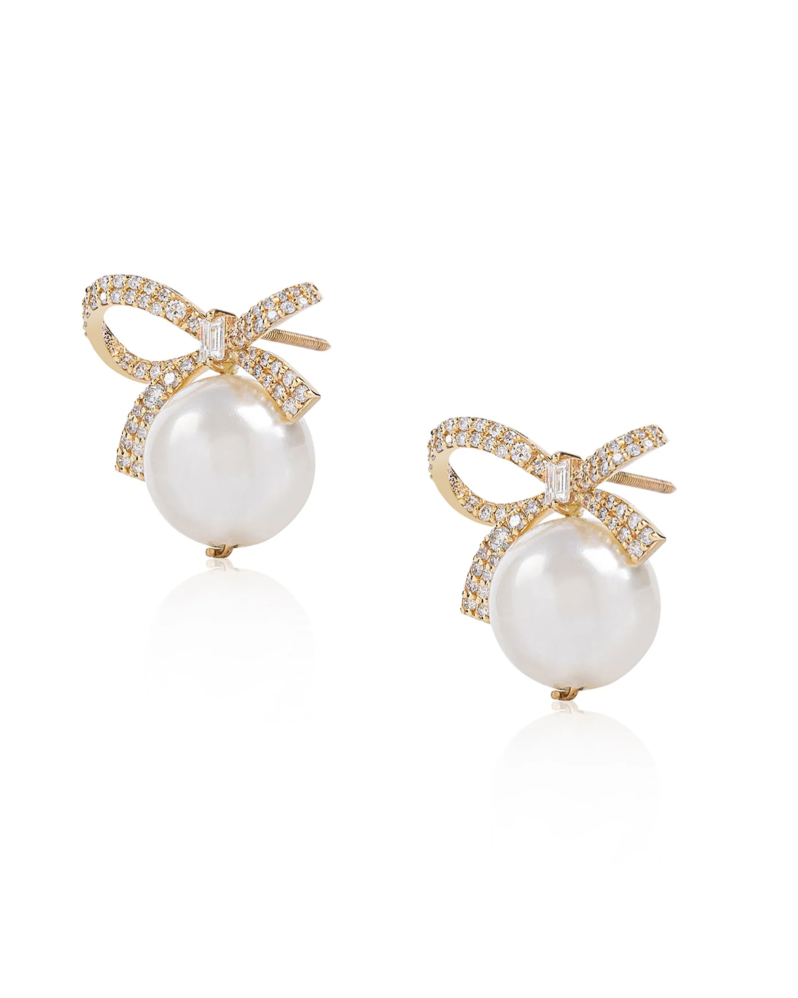 Knotty Pearl Earrings - Image 3