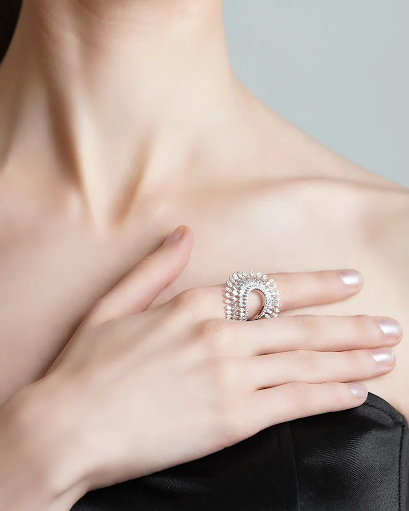 The Crescent Ring - Image 2