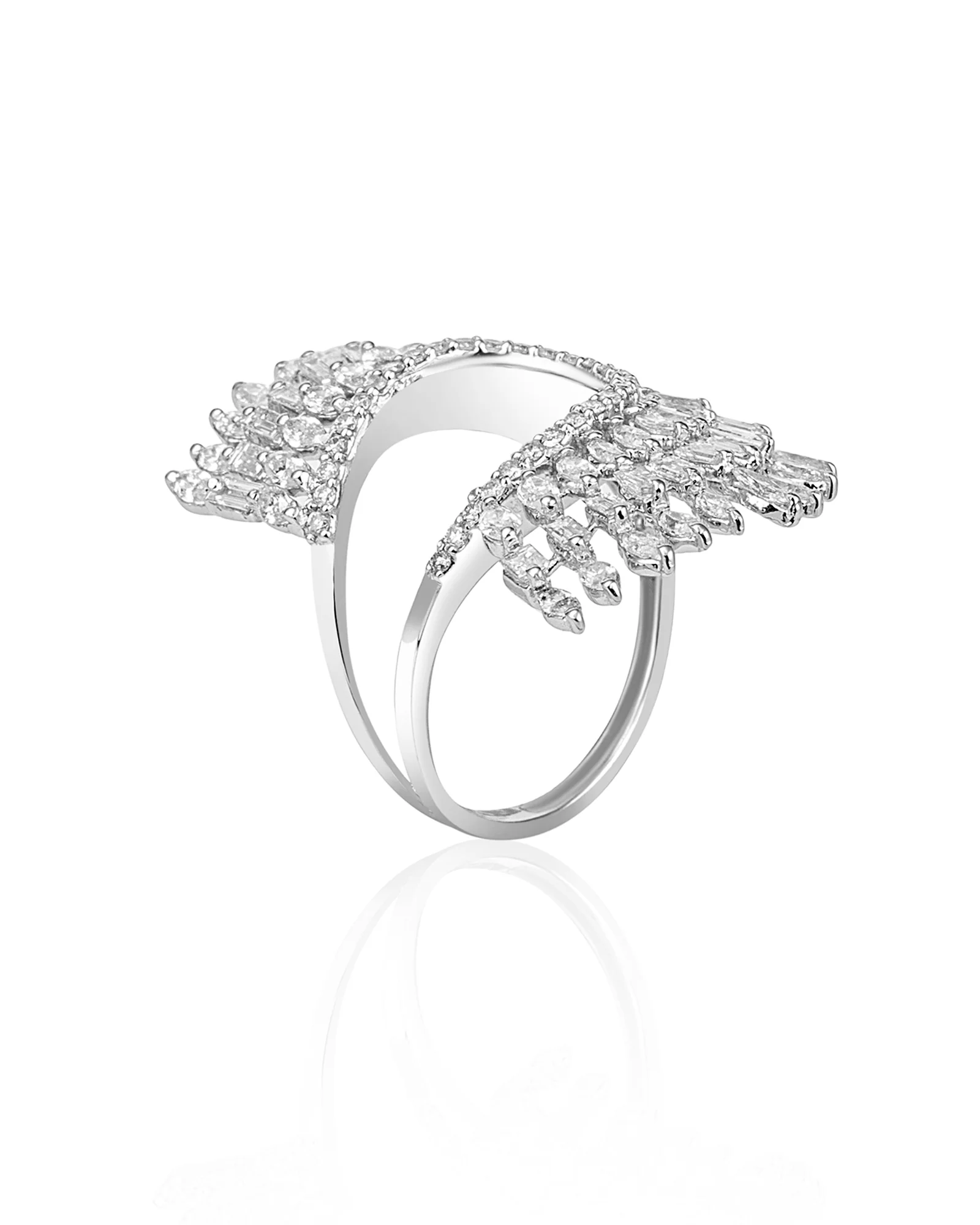The Crescent Ring - Image 5