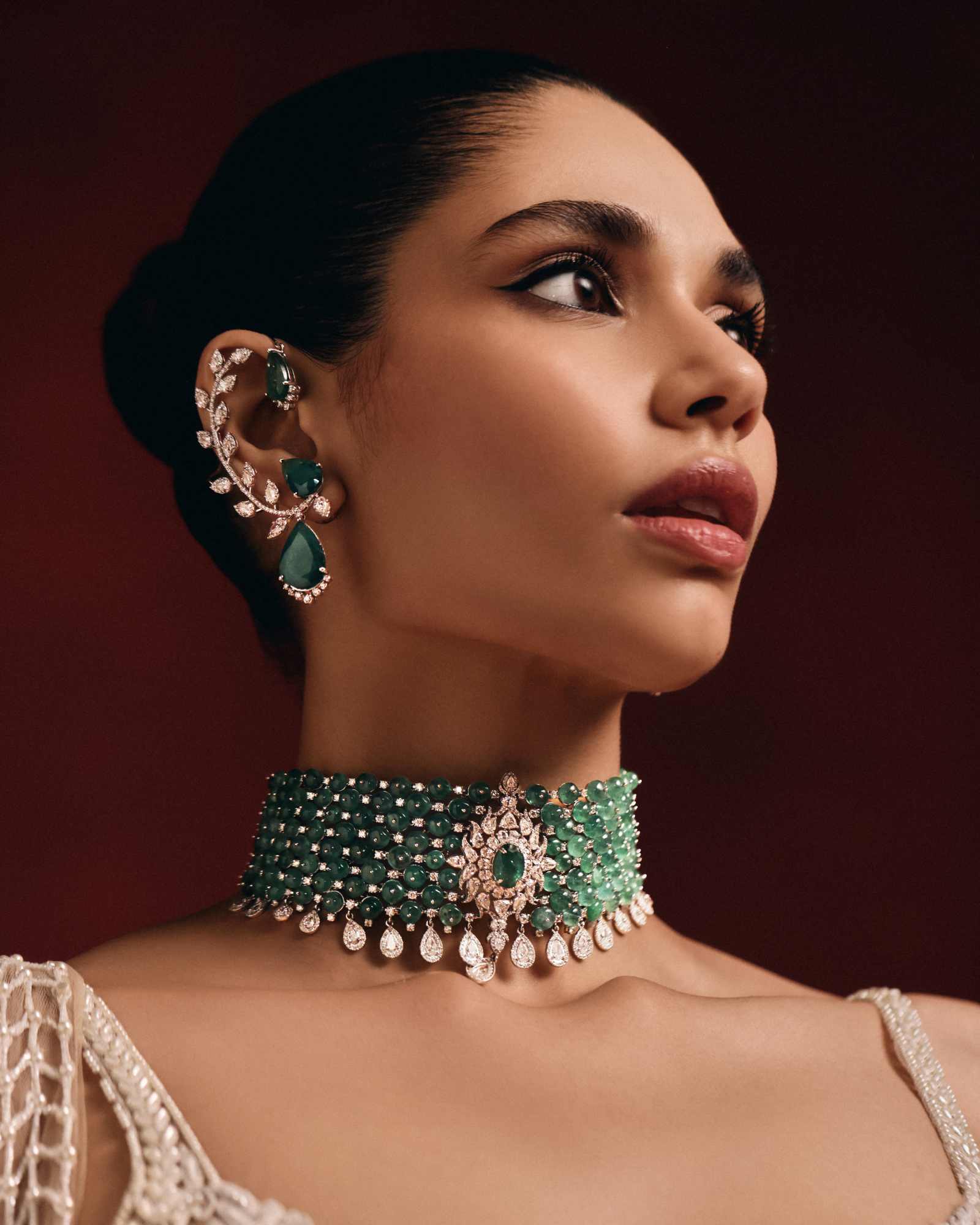 The Emerald Grip Choker - Image 3