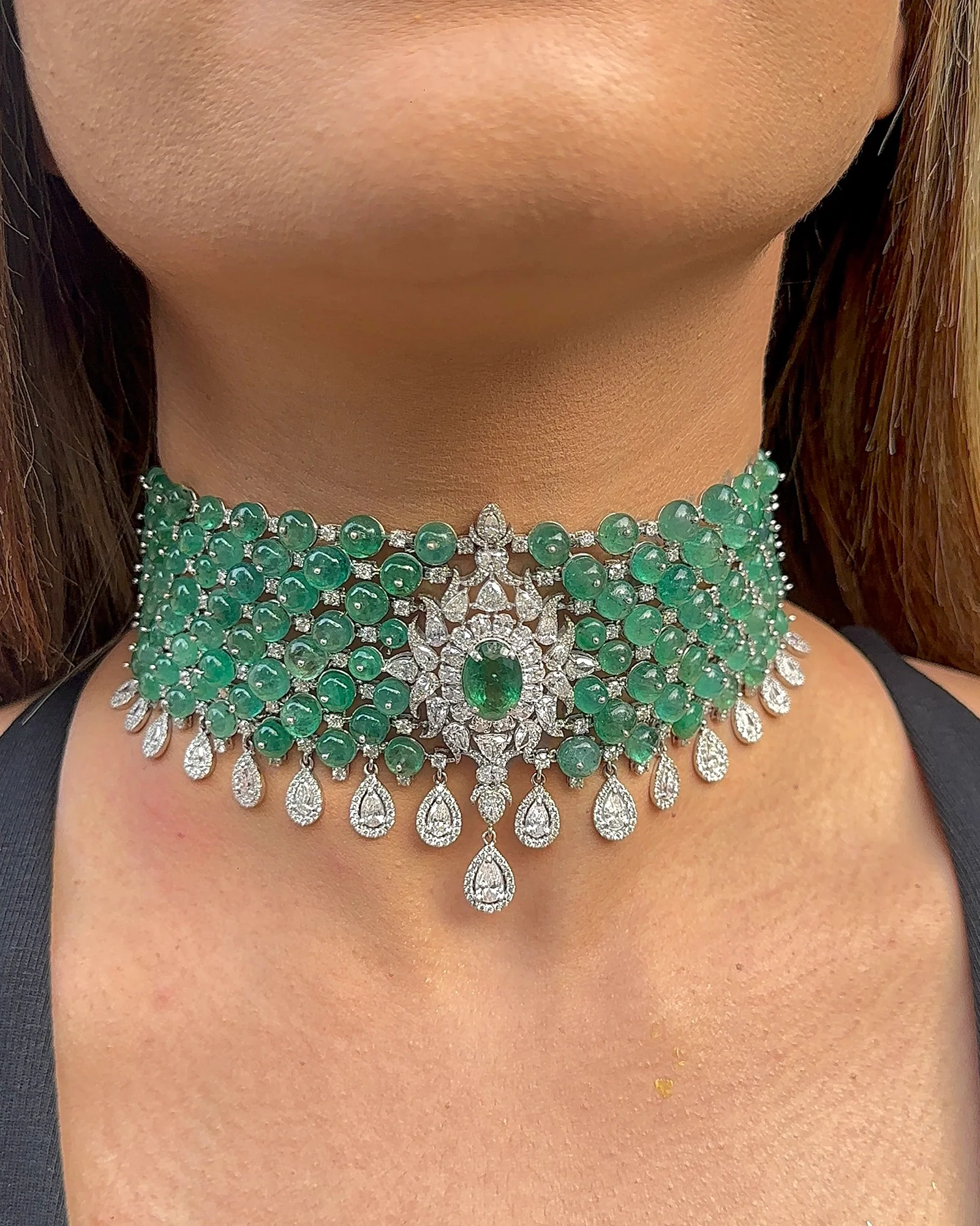 The Emerald Grip Choker - Image 4